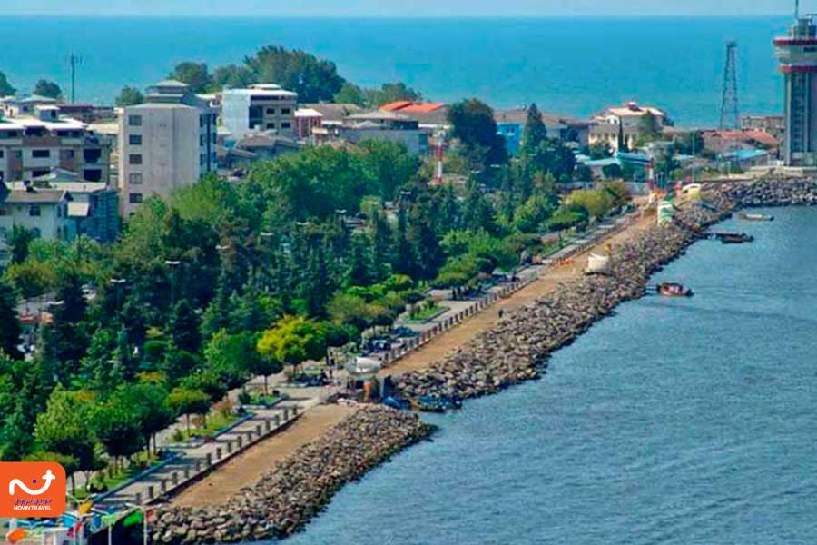 بلوار ساحلی، از جاهای دیدنی بندر انزلی