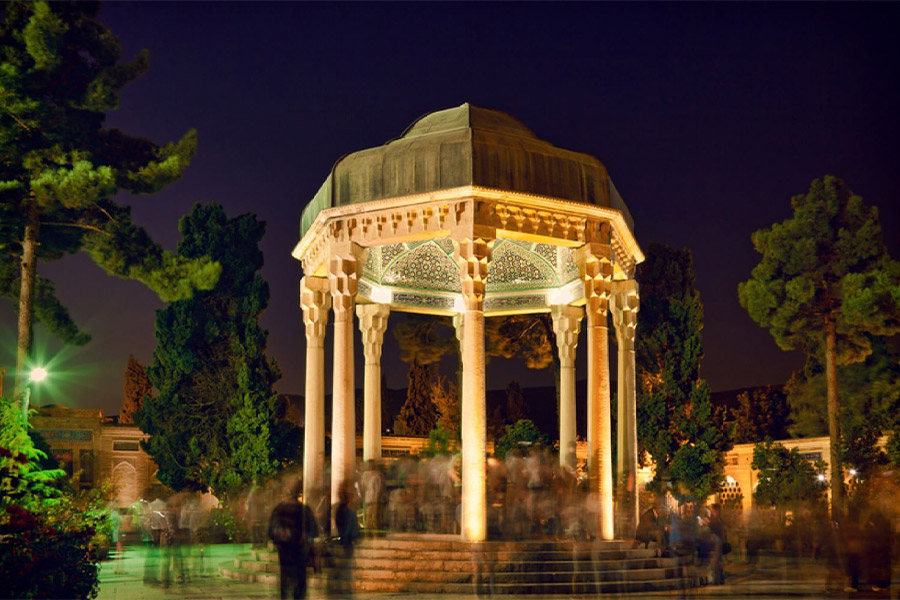حافظیه؛ آرامگاه حافظ، شاعر بزرگ ایرانی در شهر شیراز