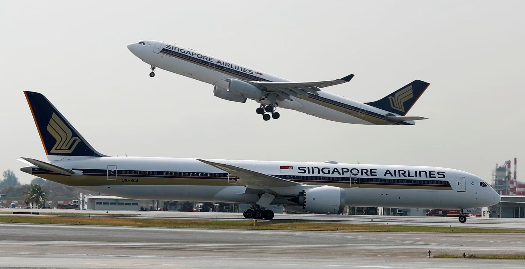 لوکس ترین ایرلاین بهترین ایرلاین بهترین شرکت هواپیمایی لوکس ترین شرکت هواپیمایی خرید بلیط هواپیما