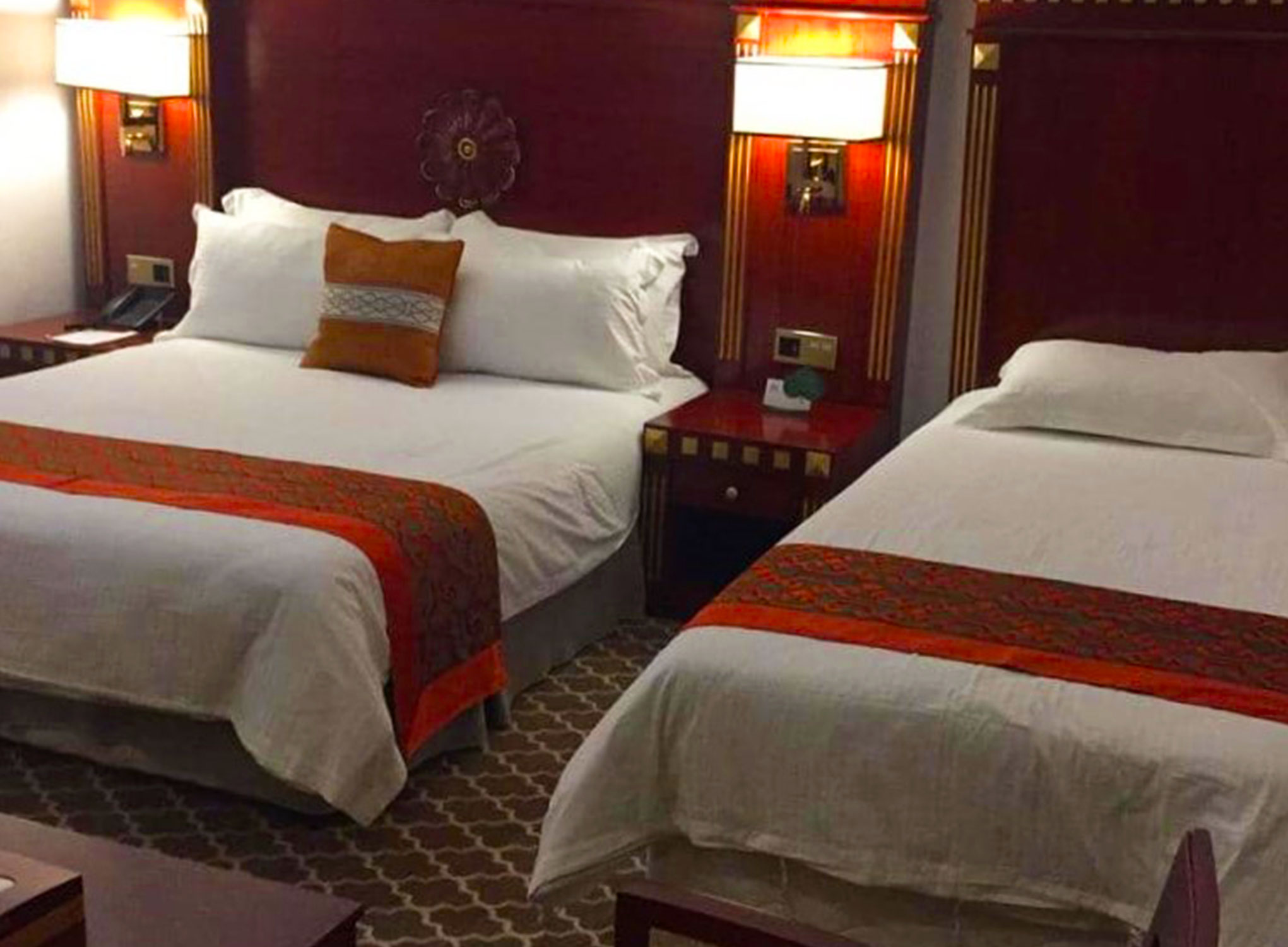 هتل کوروش کیش