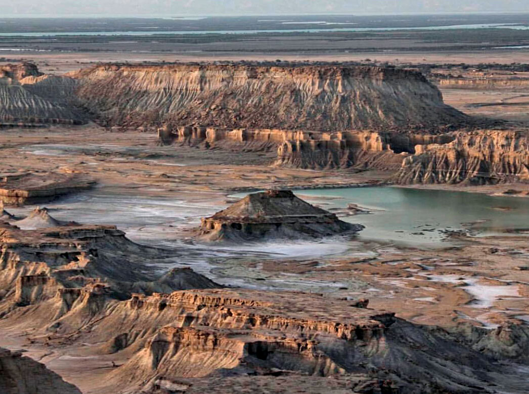 بام قشم بام جزیره قشم جاهای دیدنی قشم بام سهیلی قشم ژئوپارک قشم