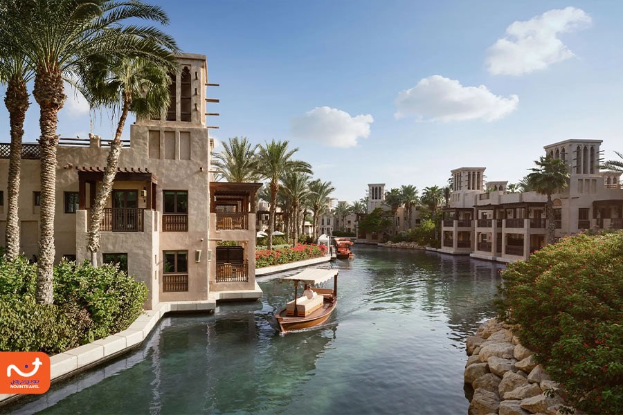 منطقه جمیرای دبی، مجموعه‌ای از بهترین هتل‌های این شهر را در دل خود جای داده است.