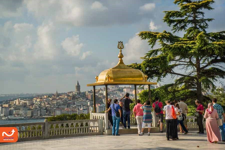 نمای کاخ گالاتا از کاخ توپکاپی