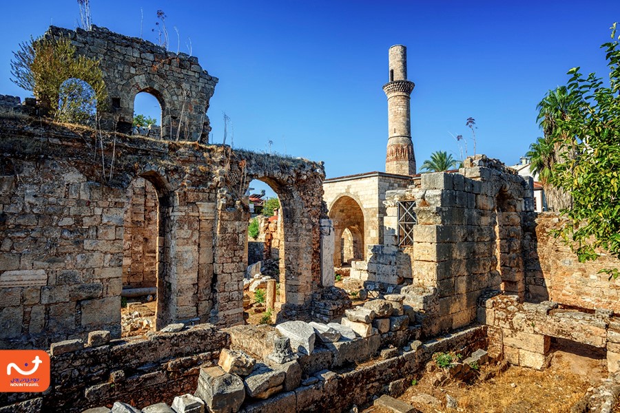 مسجد مناره شکسته کالیچی آنتالیا