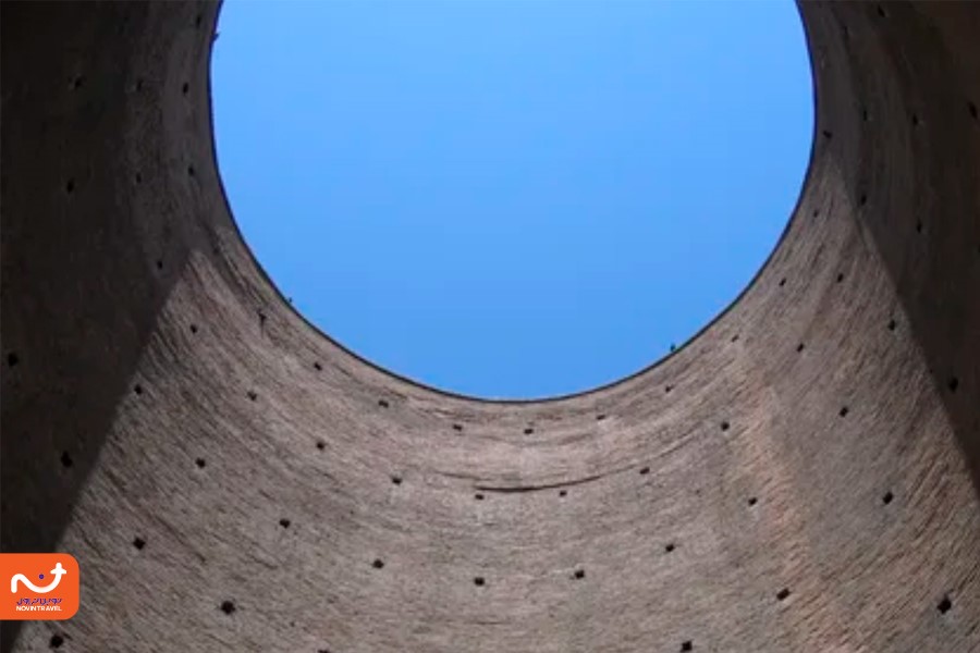 برج طغرل از نمای داخل و سقف