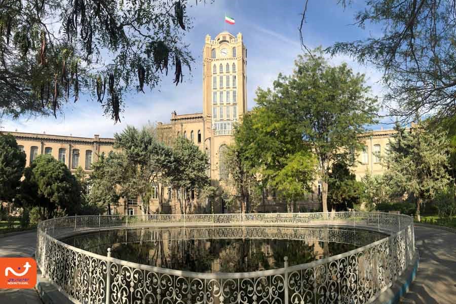 میدان ساعت؛ از جاهای دیدنی تبریز