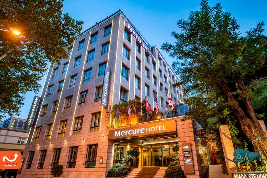 هتل مرکور تفلیس از نمای خیابان