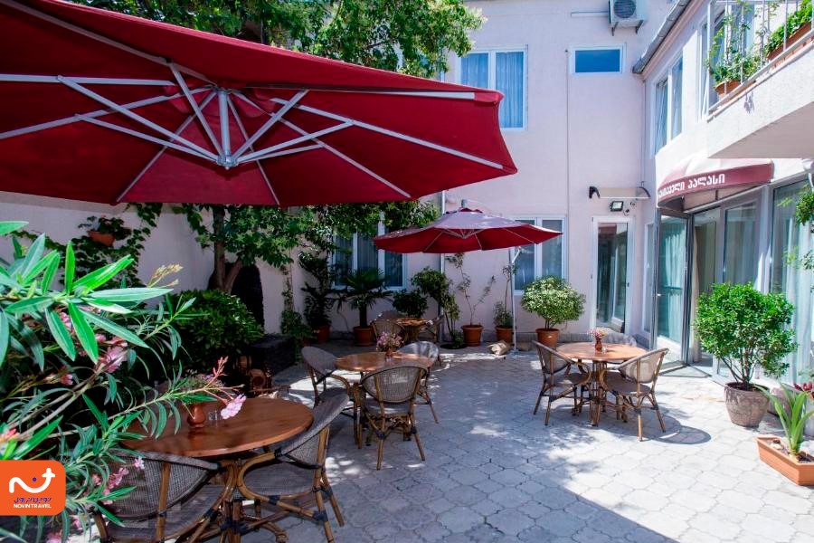 فضای دورهمی و کافه هتل روستاولی پالاس