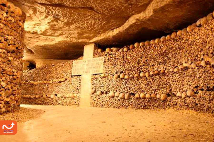 دخمه مردگان پاریس