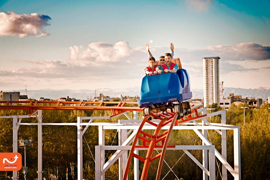 ترن هوایی جذاب شهر بازی پارک ملت مشهد