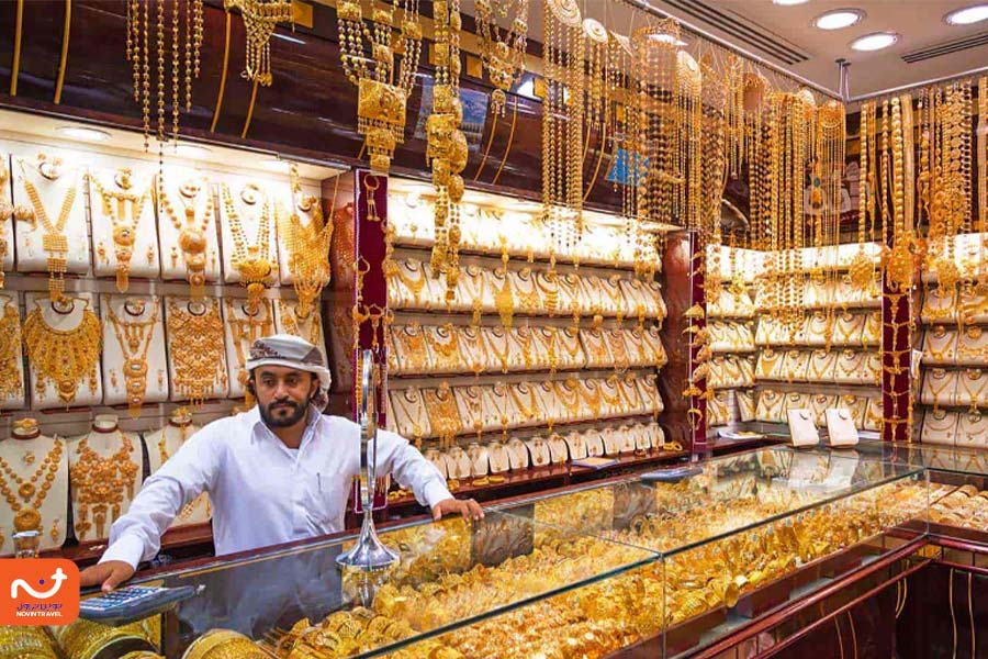 یکی از بخش‌های اصلی بازار مرشد، فروشگاه‌های طلا و جواهرات است