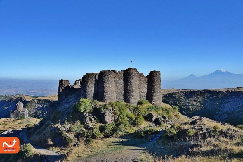 از رویایی‌ترین مکان های دیدنی ارمنستان، قلعه آمبرد است. 