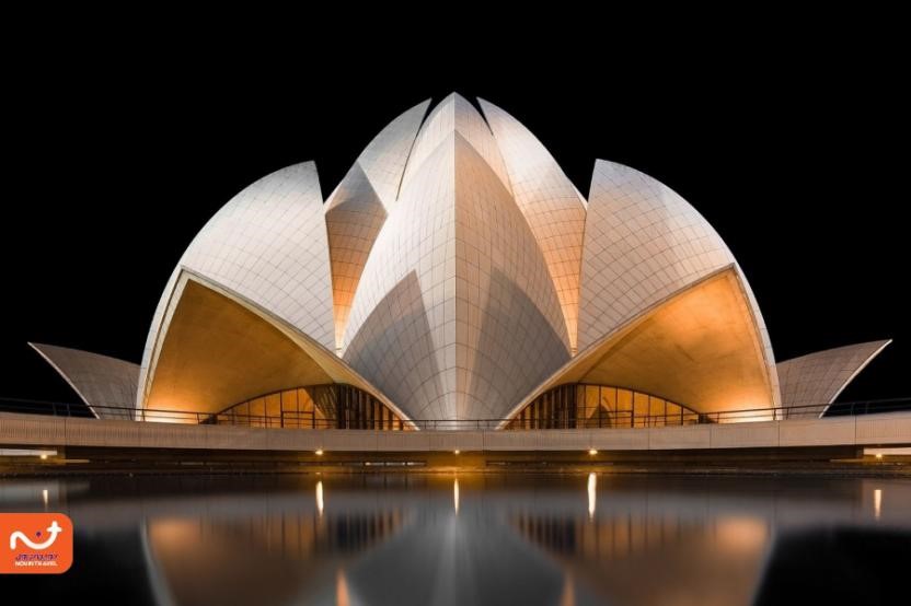 یکی از بهترین جاهای دیدنی هند معبد نیلوفر آبی است. 