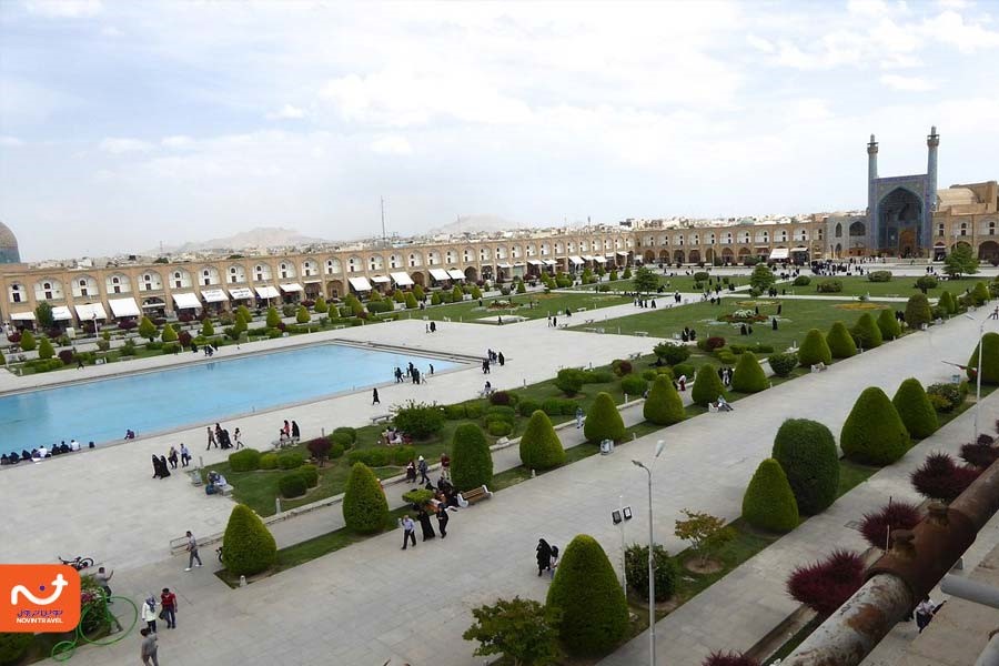 محوطه و حیاط میدان نقش جهان اصفهان