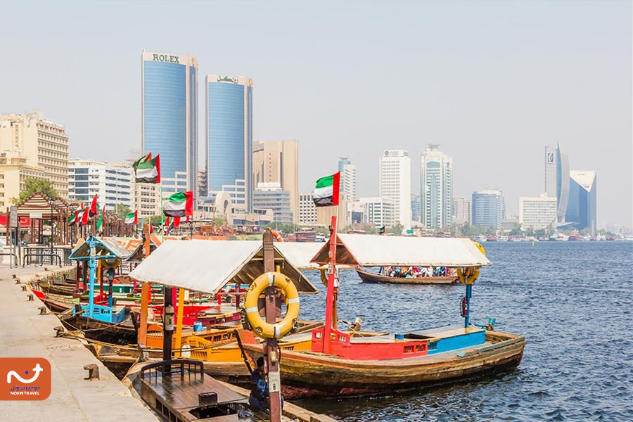 قایق‌های رنگی در دبی کریک یا خور دبی
