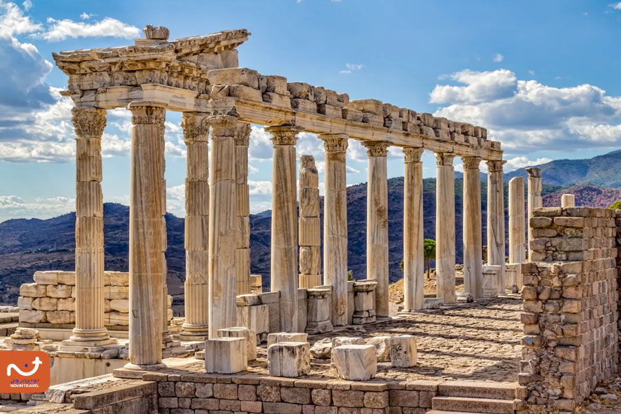 شهر باستانی پرگامون از جاهای دیدنی ازمیر در ترکیه