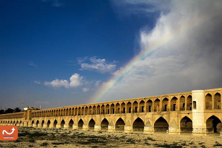 سی و سه پل؛ یکی از جاهای دیدنی اصفهان