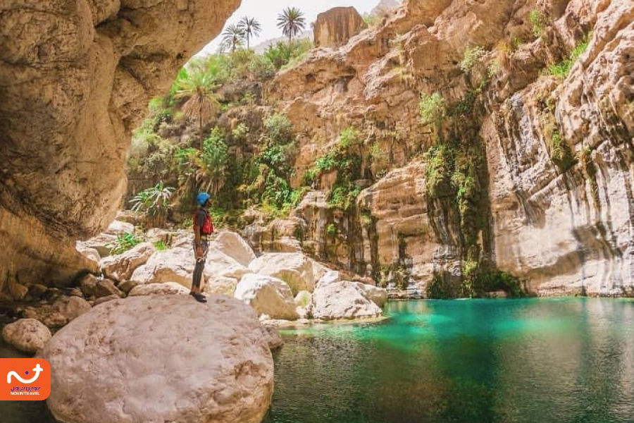 وادی بنی خالد سفر یک روزه ایده‌آلی برای طبیعت گردی در عمان است.