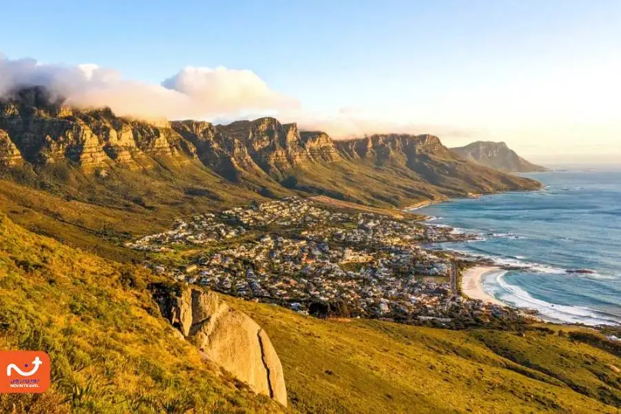کیپ‌تاون، جواهر آفریقای جنوبی، شهری است که در دل کوهستان‌ها و دریا قرار دارد.