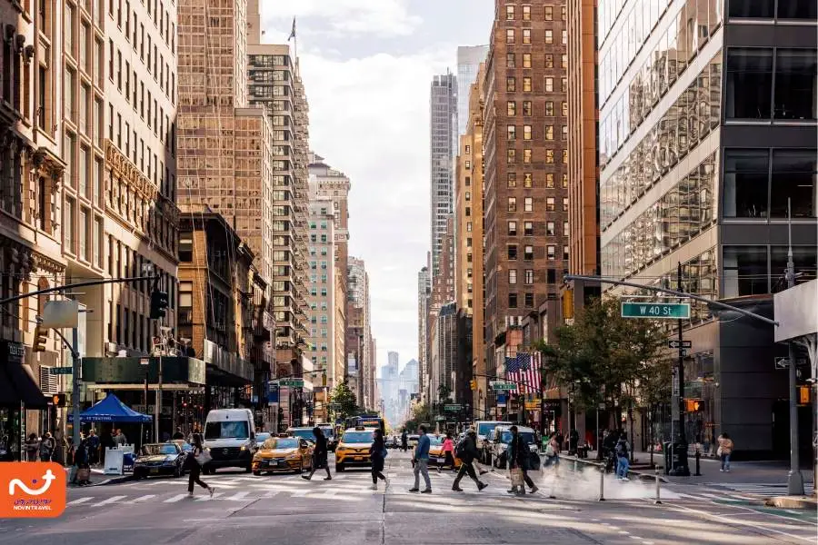 نیویورک جایی است که همه چیز در حرکت است.