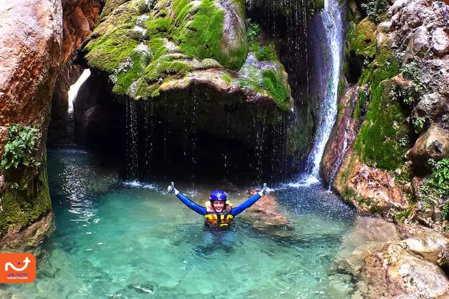 آبشار حکمت تنگه رغز