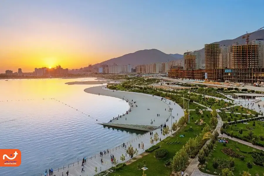 بهترین زمان برای بازدید از دریاچه چیتگر تهران، فصل بهار و اوایل پاییز است.