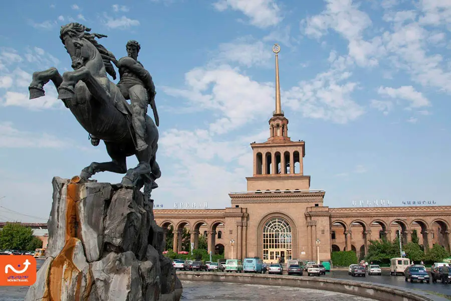 نمایی از خیابان های شهر زیبای ایروان