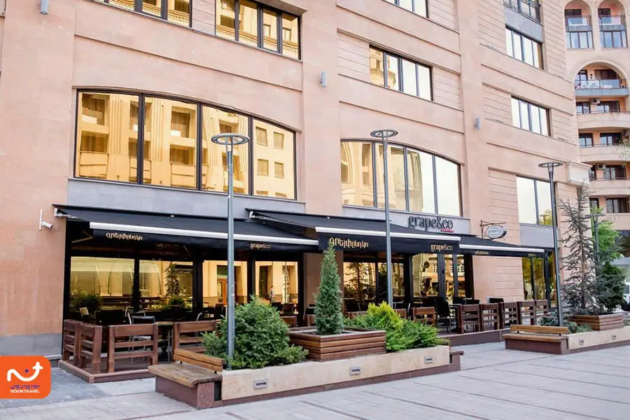 نمای بیرونی هتل گلدن پالاس ایروان