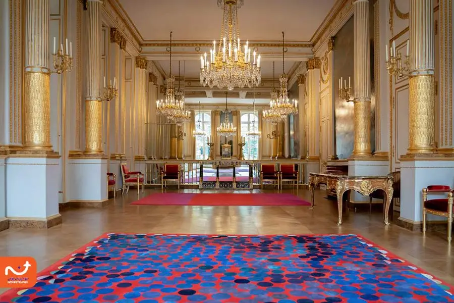 داخل کاخ الیزه