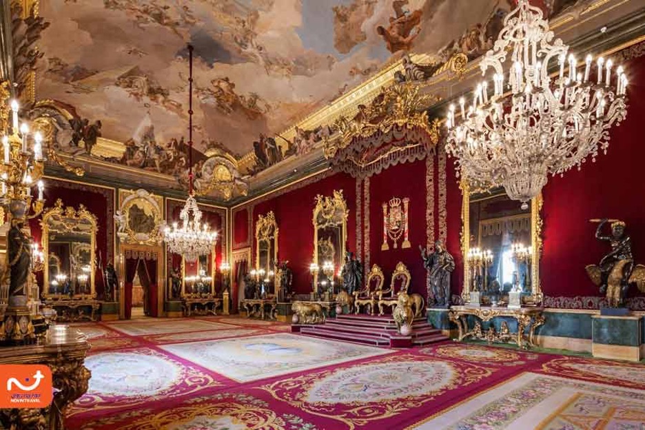 نمایی دیگر از کاخ سلطنتی مادرید