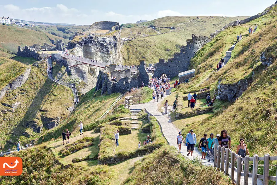 قلعه تیتاژل از جاهای دیدنی انگلیس