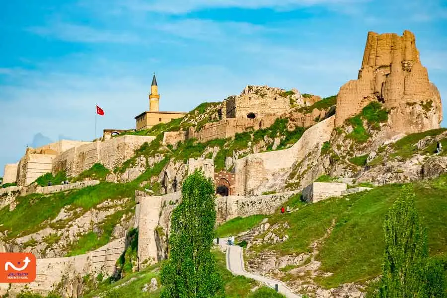 بازدید از سنگ نوشته خشایار شاه در وان ترکیه و فصل تابستان