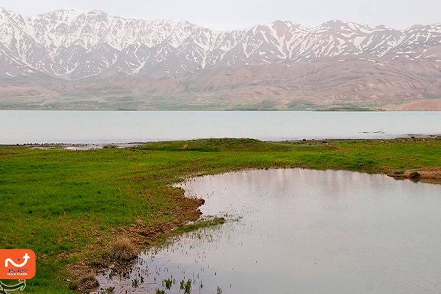 تالاب چغاخور در زمستان