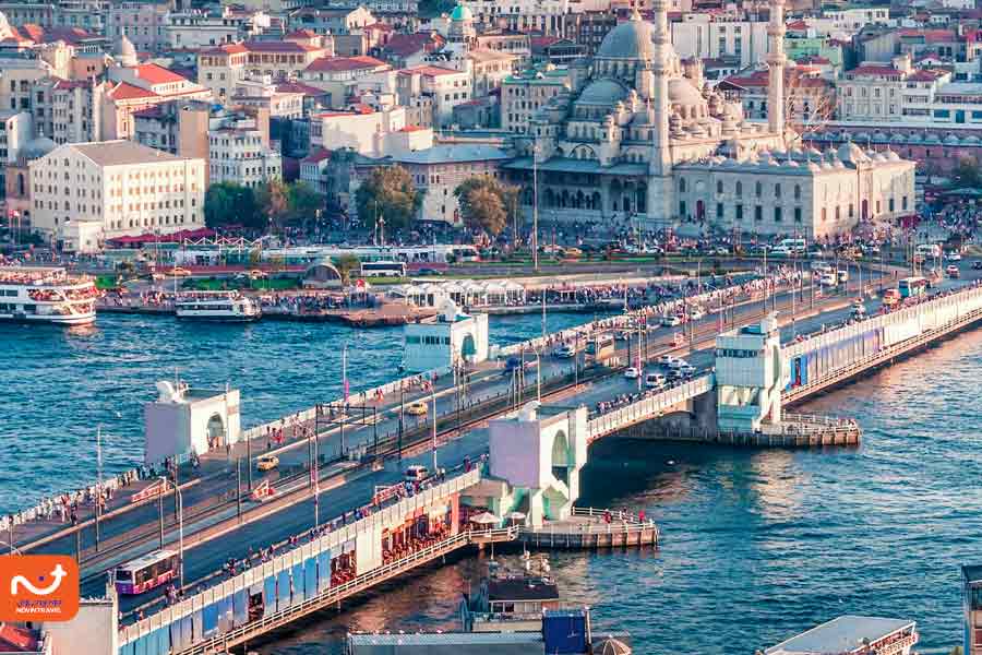 پل گالاتا؛ جایی دیدنی در نزدیکی اسکله امینونو