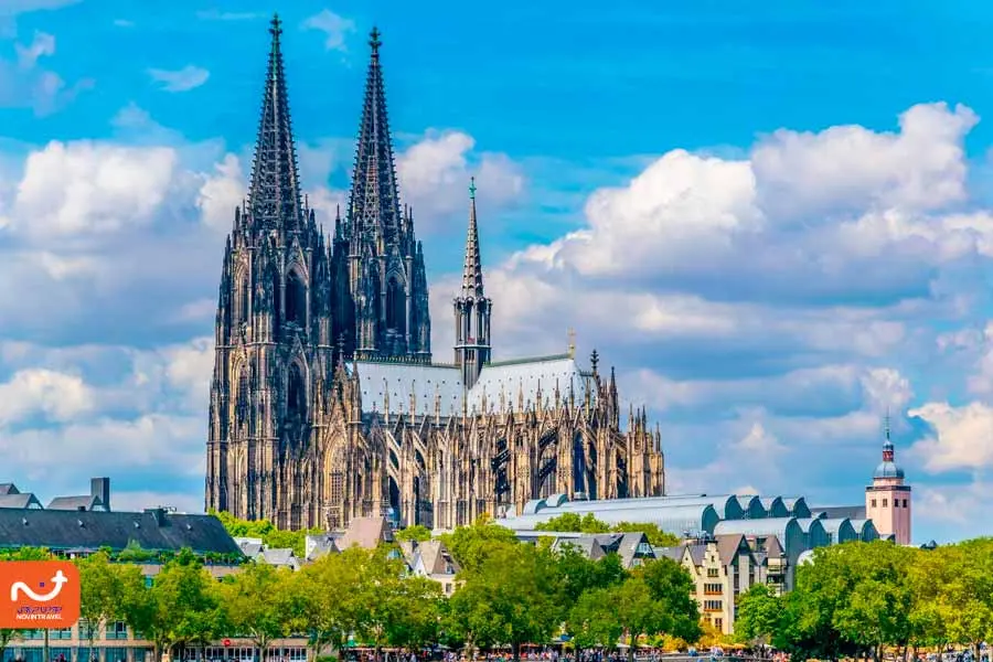 تاریخچه کلیسای جامع کلن
