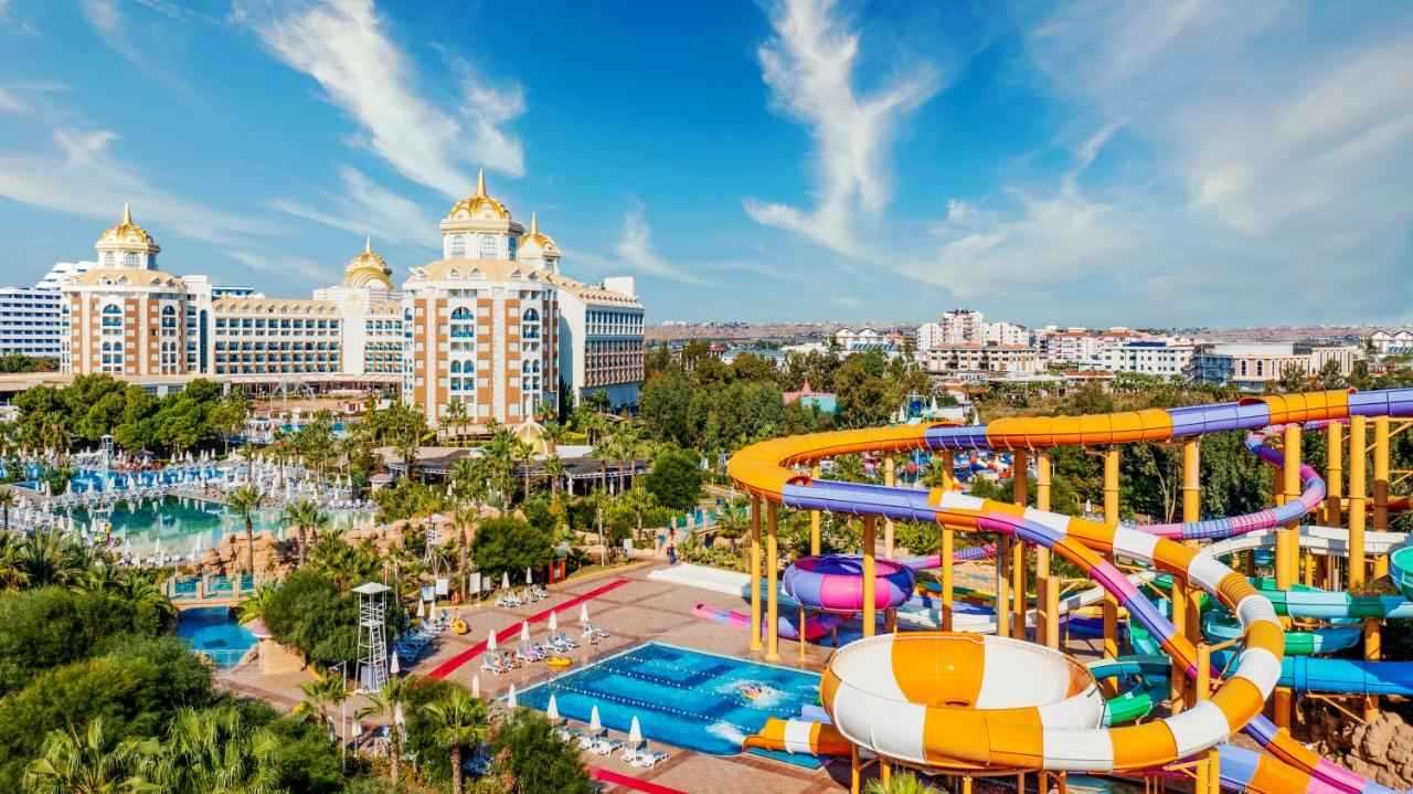 delphin be grand