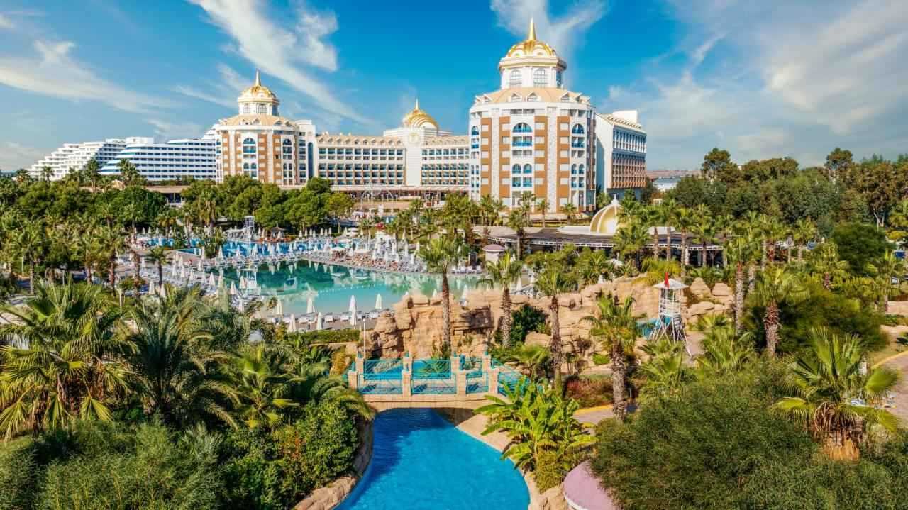 delphin be grand