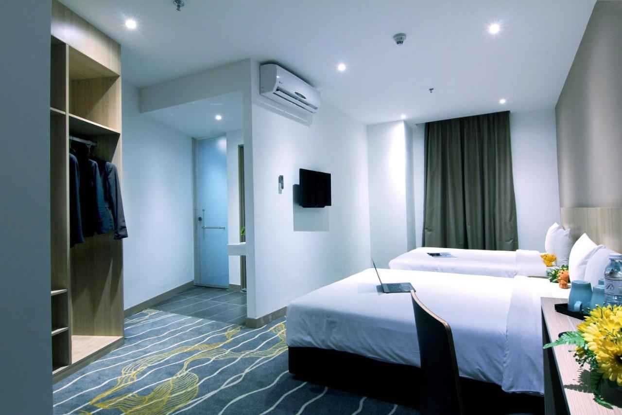 Pacific Express Hotel Chinatown