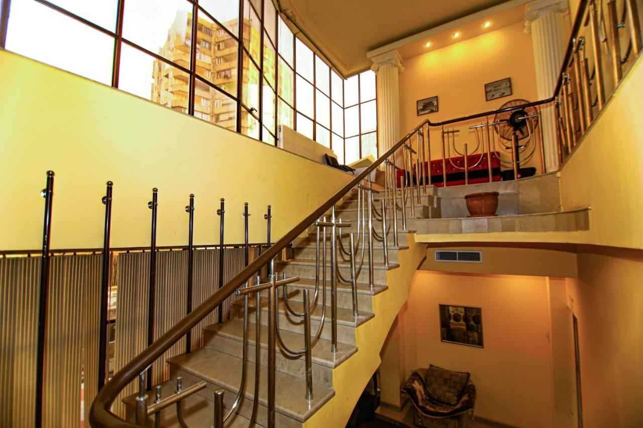 Bella Hotel