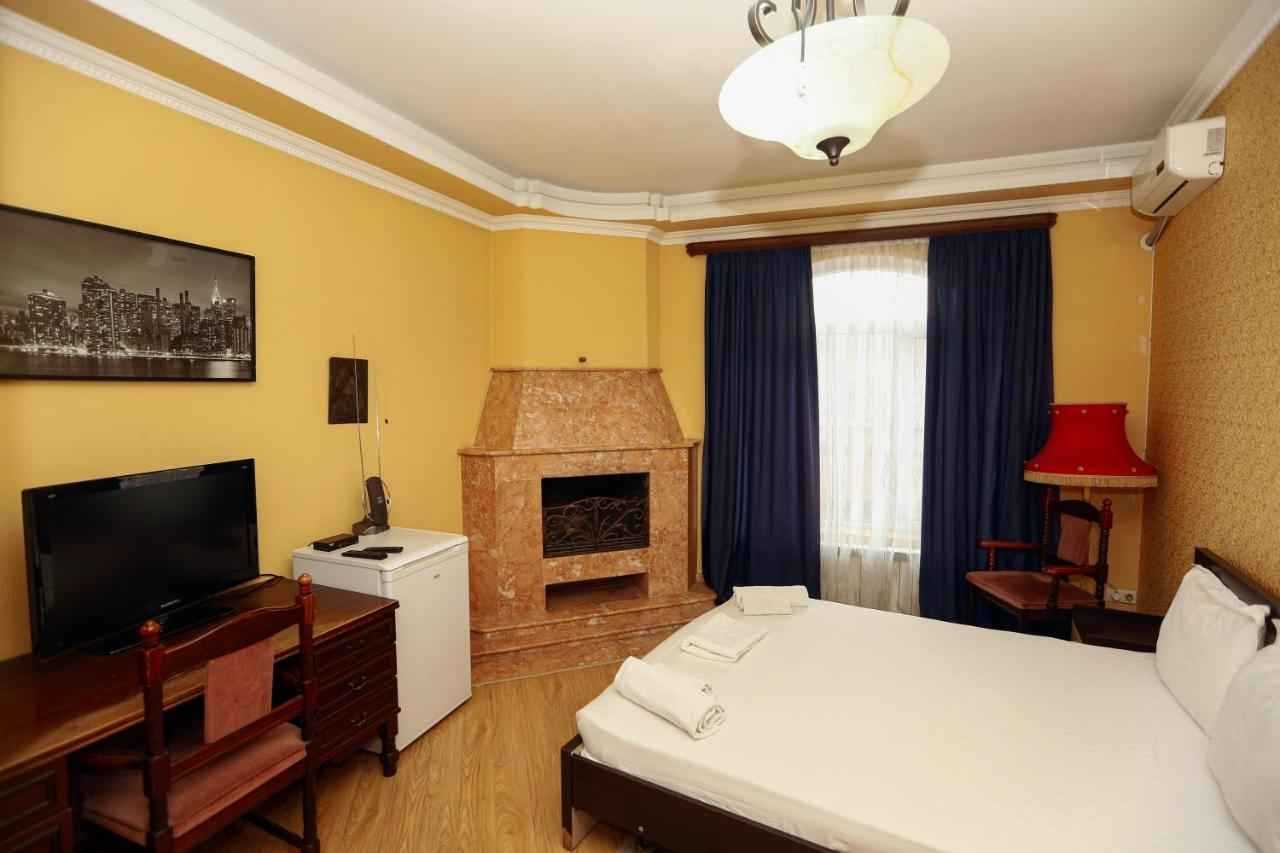 Isaka Tbilisi