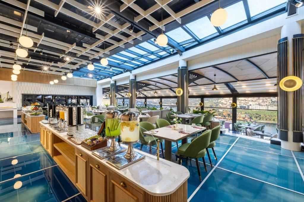 Clarion Hotel Golden Horn