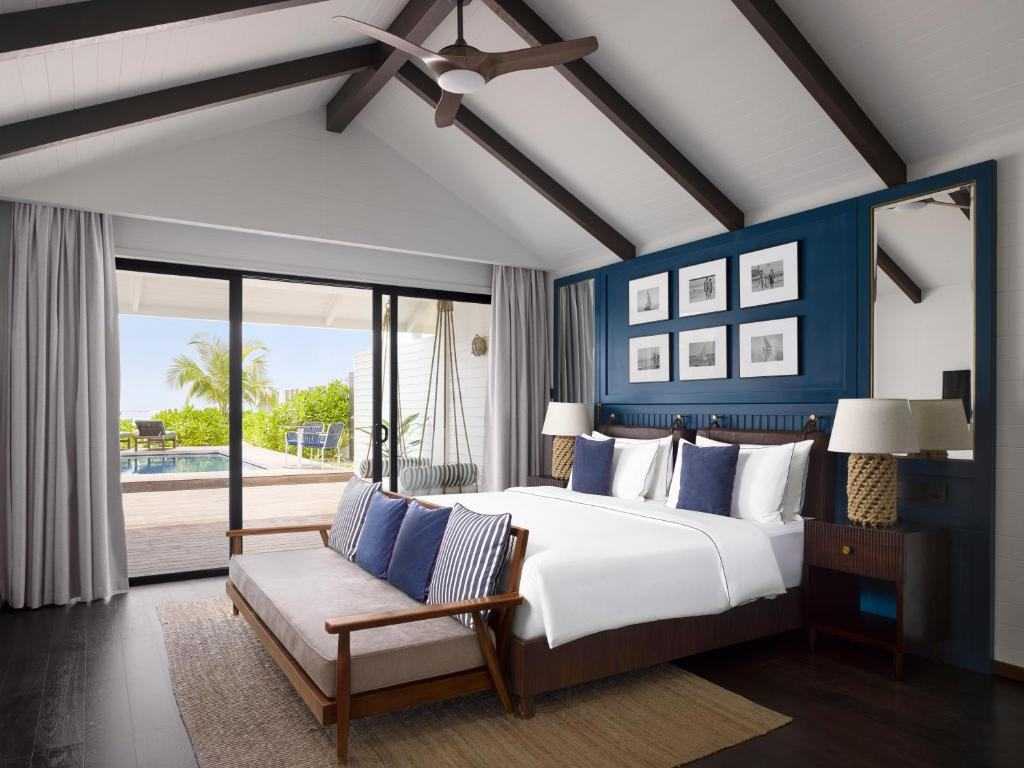 Paradise Island Resort & Spa