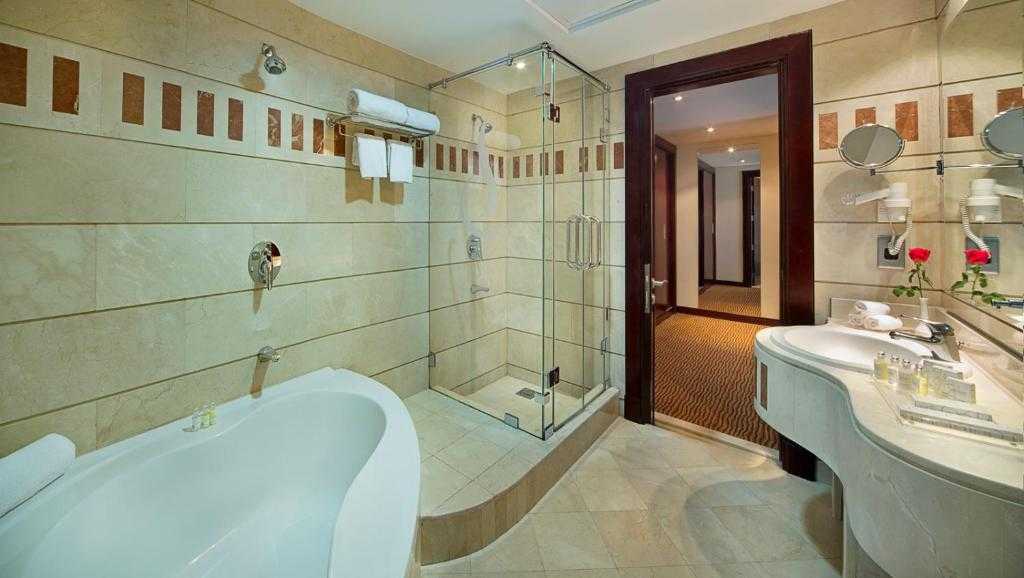City Seasons Muscat hotel